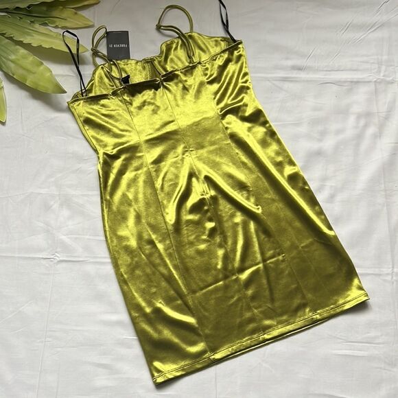 ⭐️FOREVER 21 Satin Bodycon Mini Dress⭐️ - Picture 9 of 10